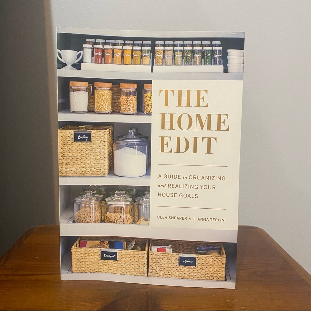 The Home Edit: Organizing Guide Book